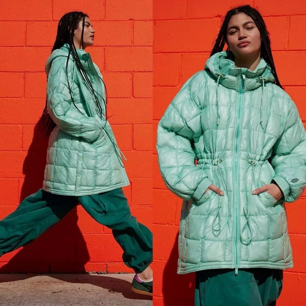 NWT Free People Patricia Packable Poncho Puffer Jacket Green Mist